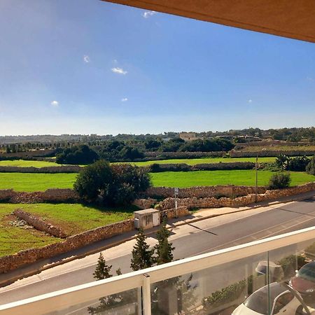Large, 3 Bedroom Apartment In Marsascala Marsaskala Eksteriør billede